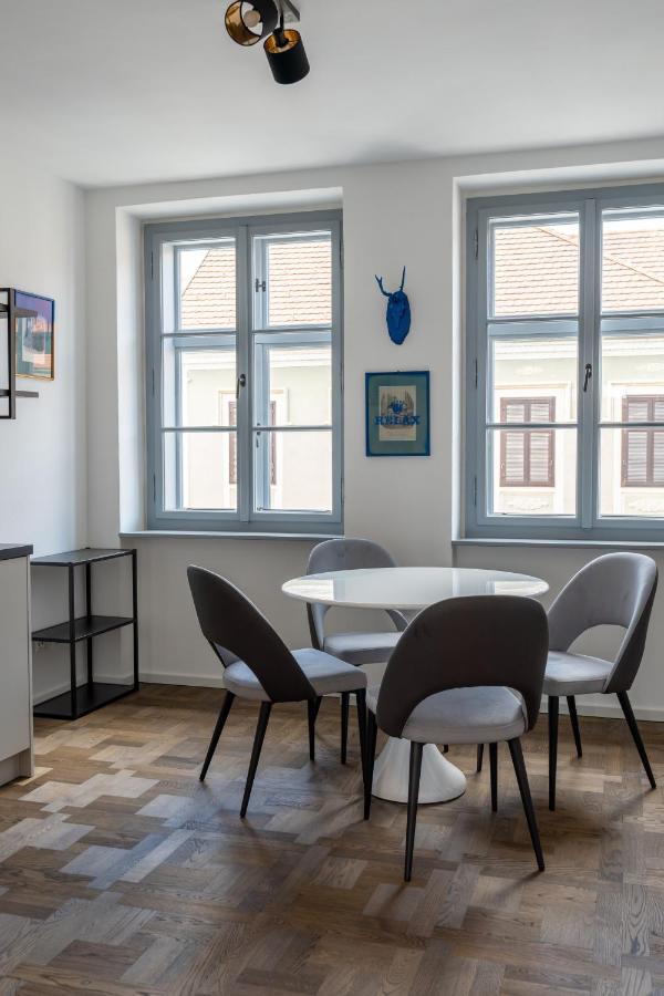 Ferienwohnung On 6 Rust Exterior foto